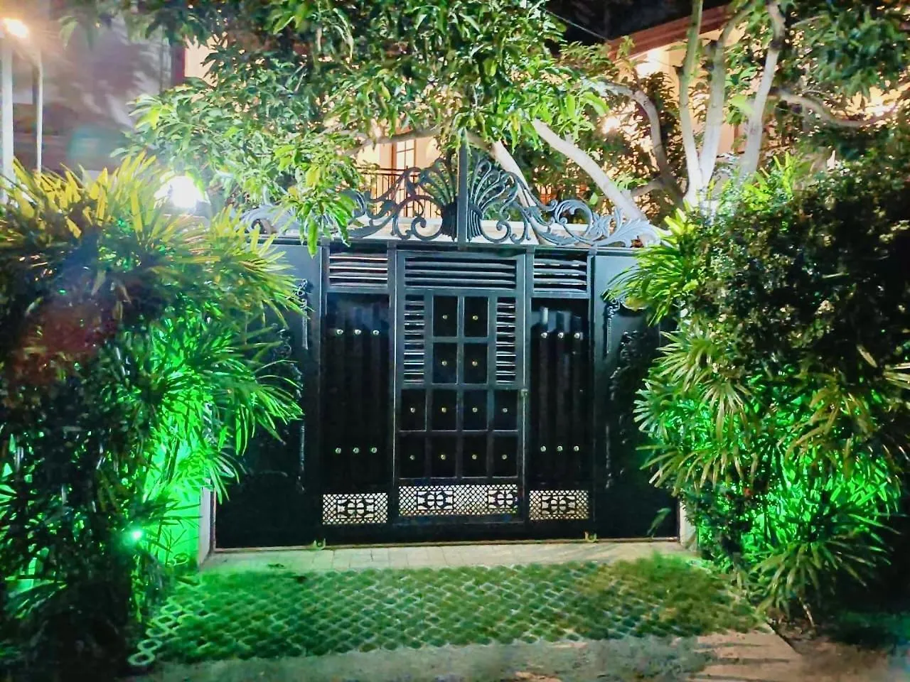 Homestay Neem Aura Home Stay Seeduwa