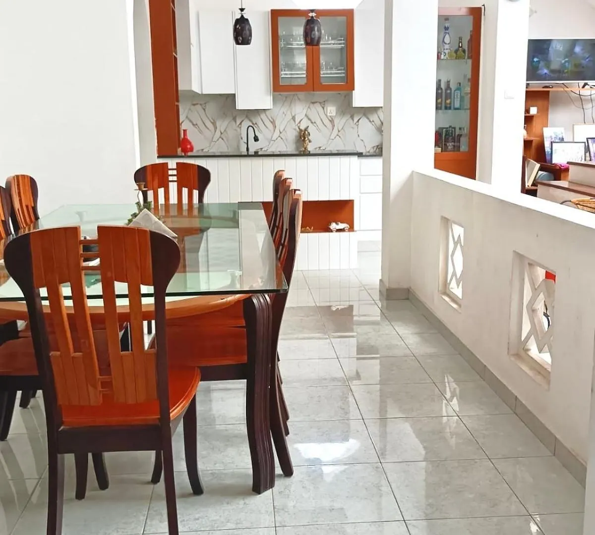 Neem Aura Home Stay Seeduwa Homestay