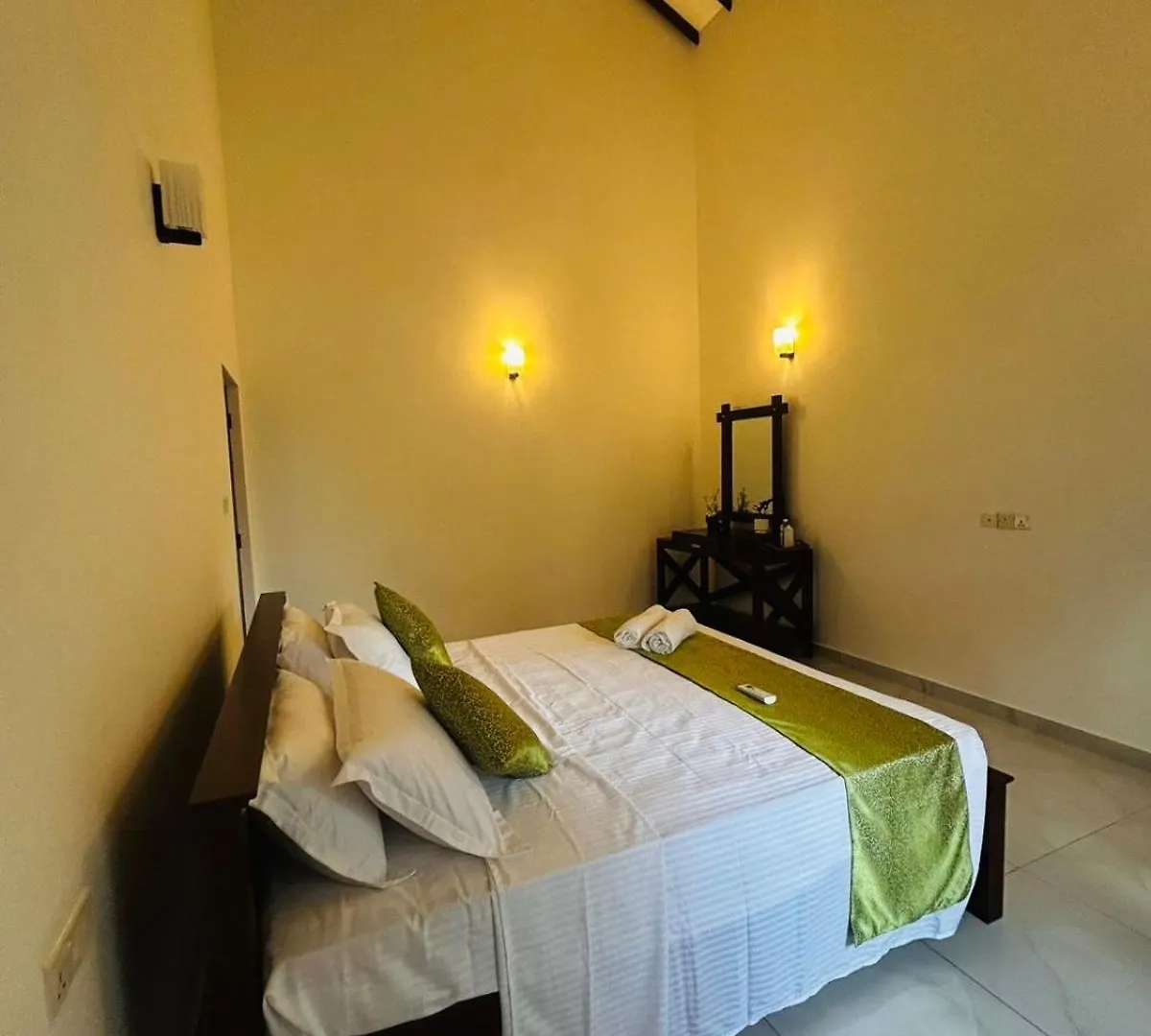 Homestay Neem Aura Home Stay Seeduwa Sri Lanka